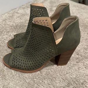 New, without tags, open toe booties